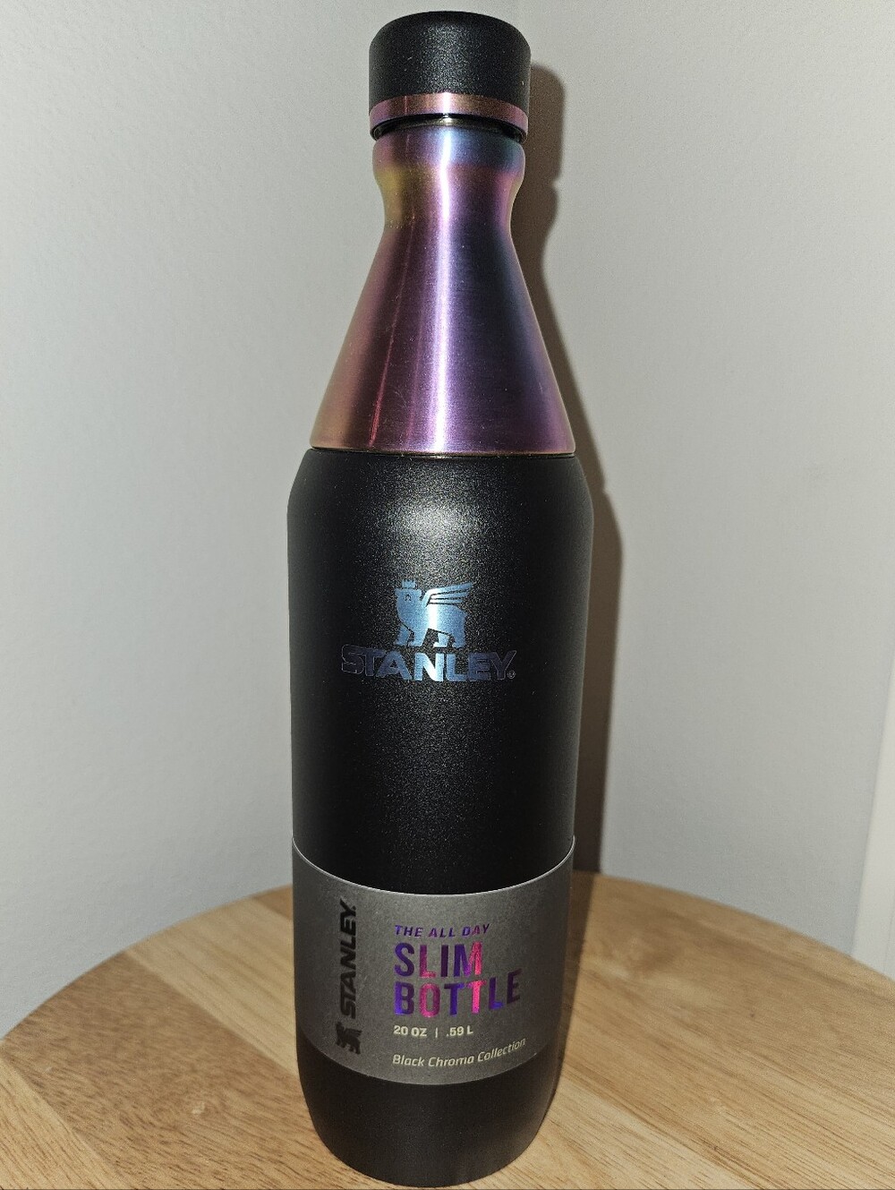 NWT Stanley All Day Slim Bottle Black Chroma Collection - Picture 7 of 14